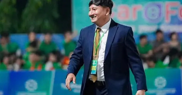 Pengusaha Ho Chi Minh Gairahkan Sepak Bola Amatir dan Komunitas