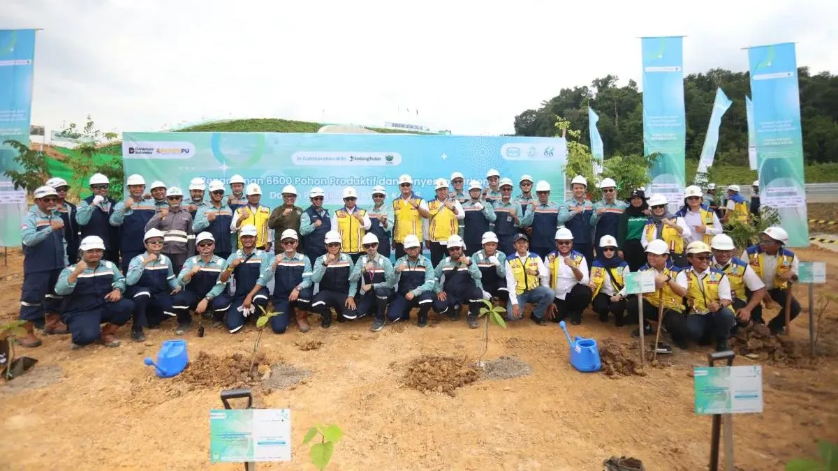 WIKA Rayakan HUT ke-66 dengan Penanaman 6.600 Pohon dan Operasi Bibir Sumbing