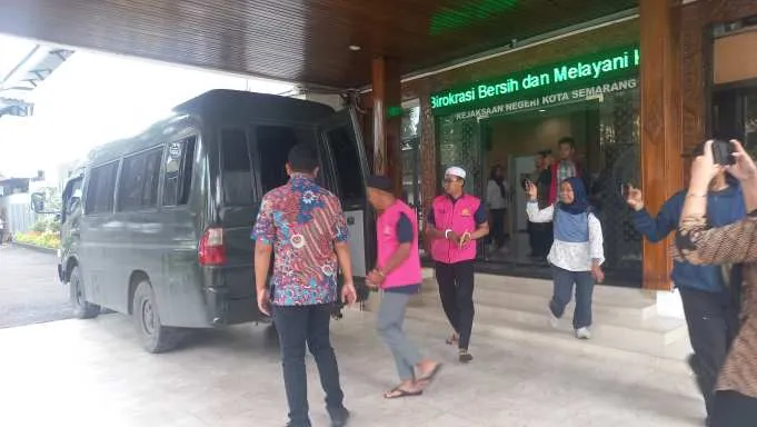 Kejaksaan Semarang Terima Pelimpahan Empat Tersangka Kasus Ekspor Kratom