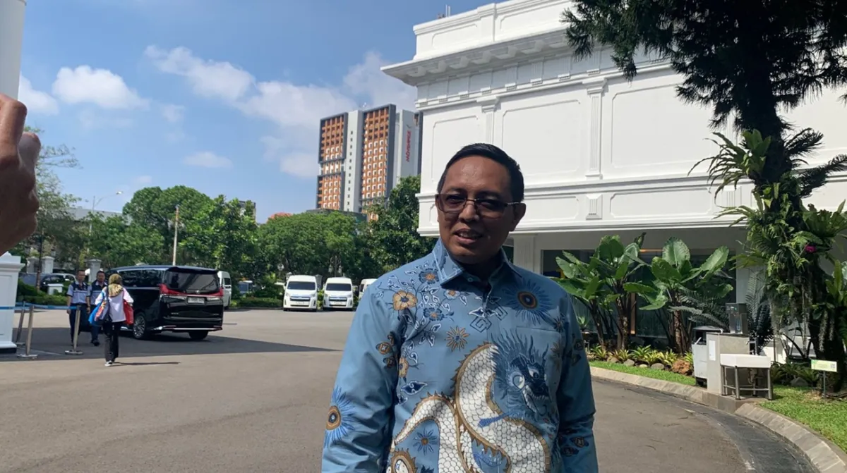 Hasan Nasbi Dipanggil Prabowo, Isyarat Kembali ke Kabinet?