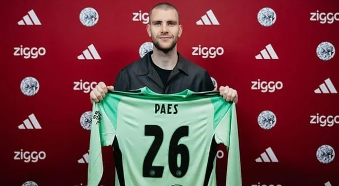 Maarten Paes Siap Debut di Ajax dan Nominasi Penyelamatan Terbaik PSSI Awards 2026