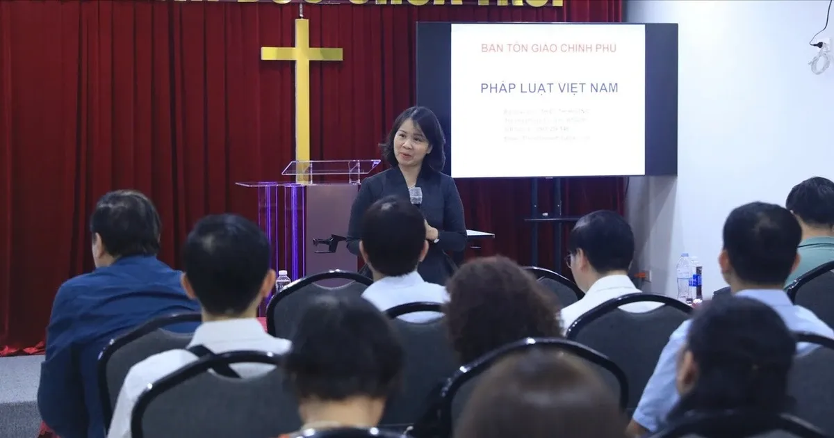 Pemerintah Hanoi Gelar Konferensi Pemahaman Hukum Pemilu bagi Komunitas Protestan