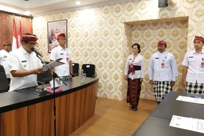 Bupati Sanjaya Lantik 29 Pejabat Baru untuk Perkuat Kinerja Pemkab Tabanan