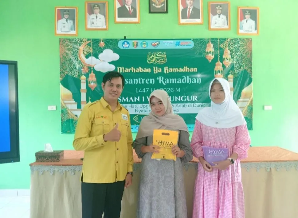 Edukasi Bijak Media Sosial di Pesantren Kilat SMA Negeri 1 Way Bungur