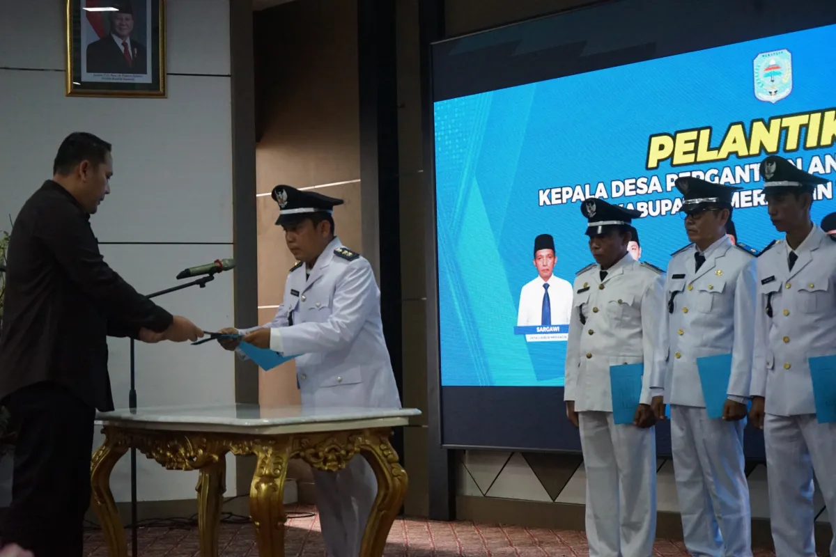 Bupati Merangin Lantik 6 Kades PAW, Ingatkan Hindari Keterlibatan PETI