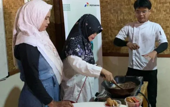 UMKM Binaan Pertamina Ikuti Pelatihan Pembuatan Cookies Lebaran Tanpa Oven