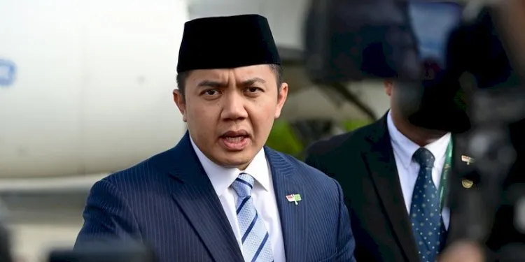 Apresiasi Akademisi Terhadap Gaya Komunikasi Digital Seskab Teddy