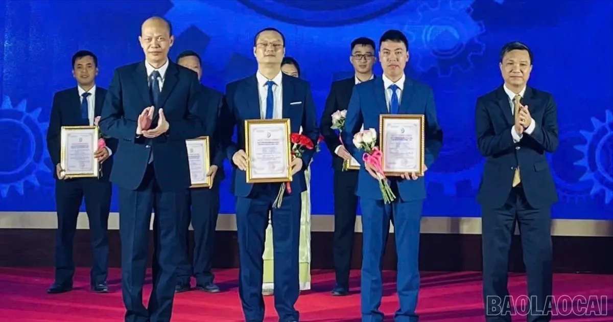 Inovasi Peta Ambulans Digital Tingkatkan Respons Layanan Kesehatan di Lao Cai