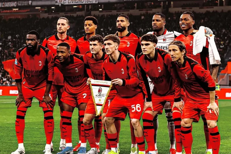 Kontroversi Gol Troilo dan Cedera Loftus-Cheek Warnai Laga Milan vs Parma