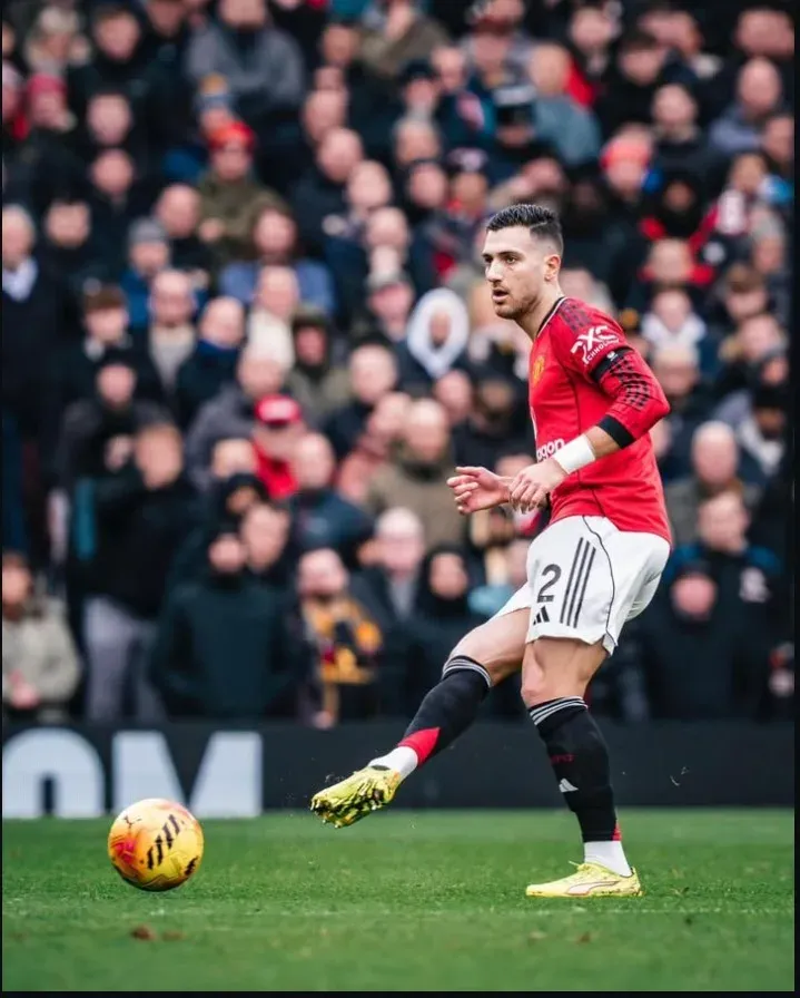 Dalot: Martial Punya Potensi Jadi Pemain Terbaik Dunia Jika Konsisten