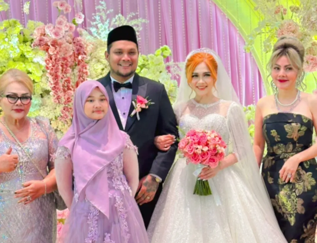 Pernikahan Virgoun dan Lindi Fitriyana diwarnai teriakan ceria Marshel Widianto