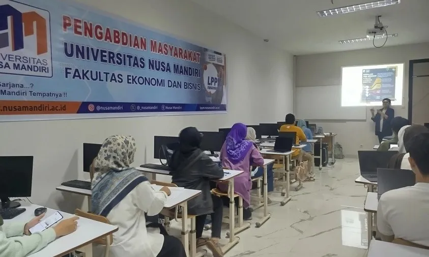 UNM Tingkatkan Literasi Digital dan Etika Bermedia Sosial untuk Generasi Muda