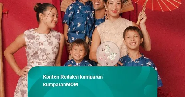 Keluarga Seleb Tanah Air Rayakan Imlek dengan Kompak dan Meriah