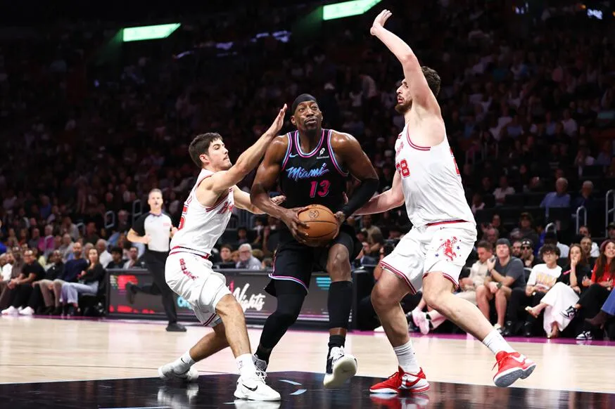 Kekalahan Rockets di Tangan Heat Akhiri Rentetan Kemenangan