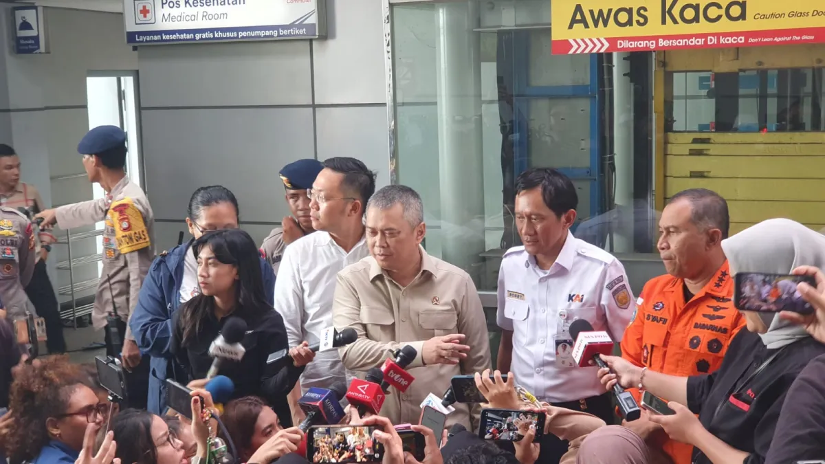 Menhub Tanggapi Masalah Sinyal Terkait Kecelakaan Kereta di Stasiun Bekasi Timur