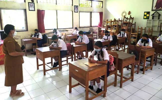 Pembelajaran Tatap Muka di Jembrana Dimulai Kembali dengan Protokol Kesehatan Ketat