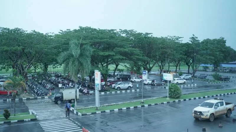 IMALAK Soroti Pungutan dan Larangan Transportasi Online di Bandara Halu Oleo