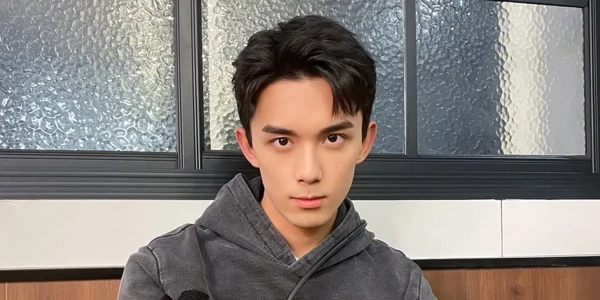 7 Artis Ternama China yang Dulunya Teman Sekelas
