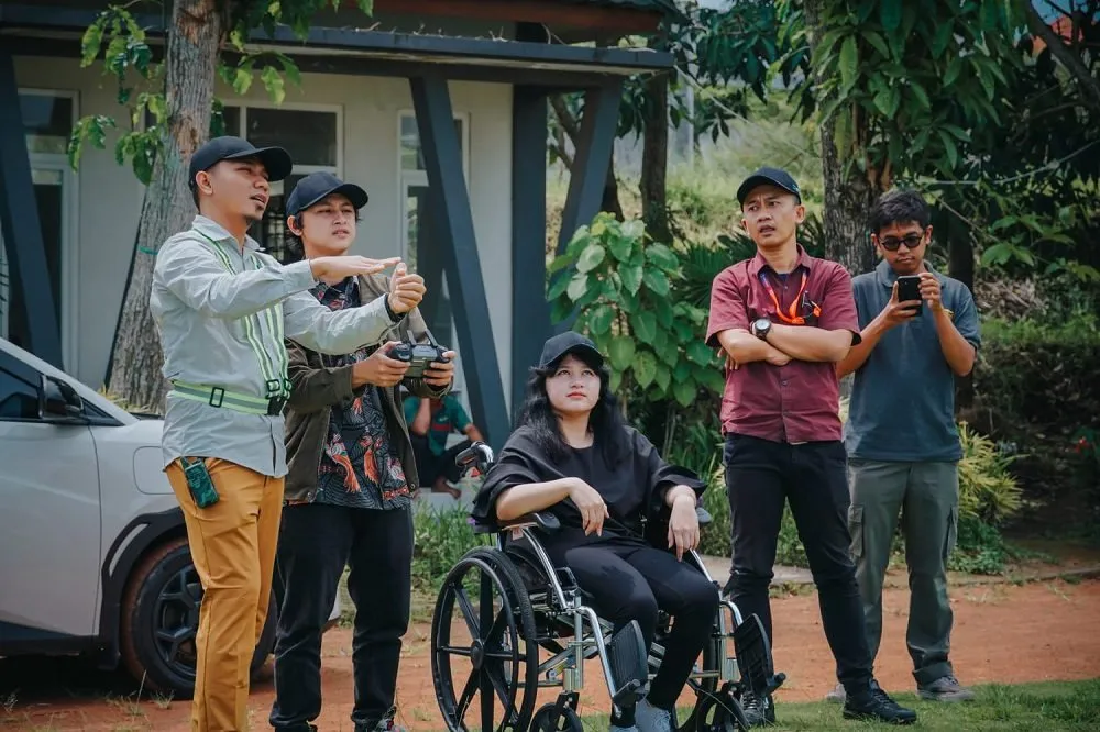 Mahasiswa Difabel Universitas Brawijaya Ikuti Pelatihan Pilot Drone
