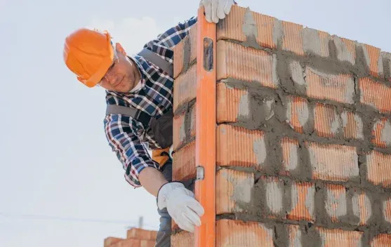 Pemilihan Material Dinding Penting untuk Kualitas dan Kenyamanan Bangunan