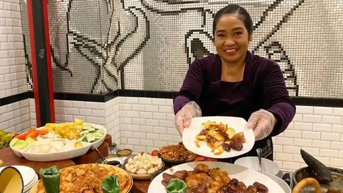 Java Paragon Hadirkan Rujak Kurma dalam Promo Buka Puasa Ramadhan