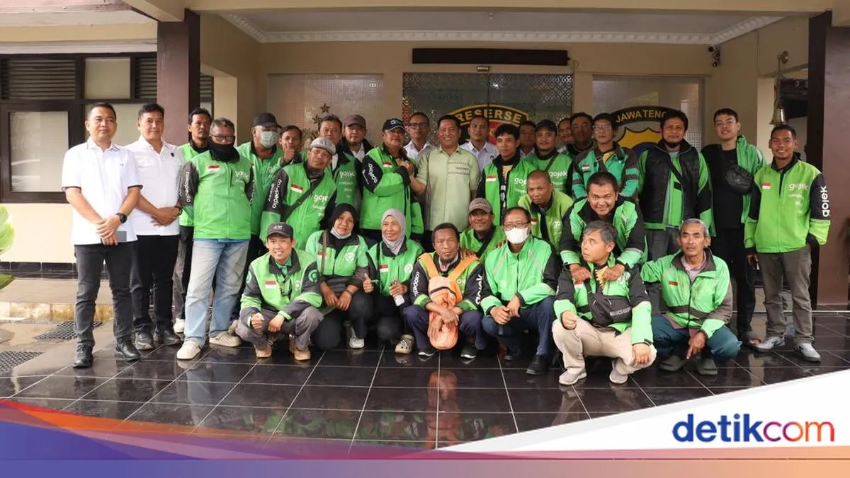Polda Jateng dan Komunitas Ojol Gelar Bakti Sosial Ramadan