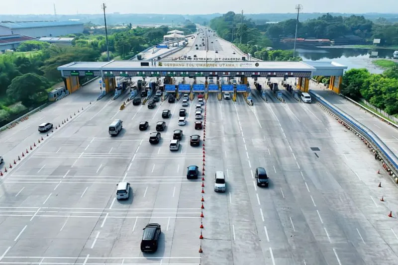 Peningkatan 22% Kendaraan di Tol Cikampek Utama Selama Libur Imlek