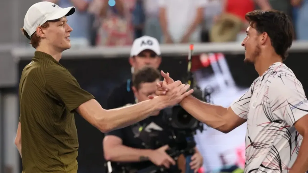 Luciano Darderi: Berlatih dengan Bintang Tenis dan Target Peringkat 20 Besar
