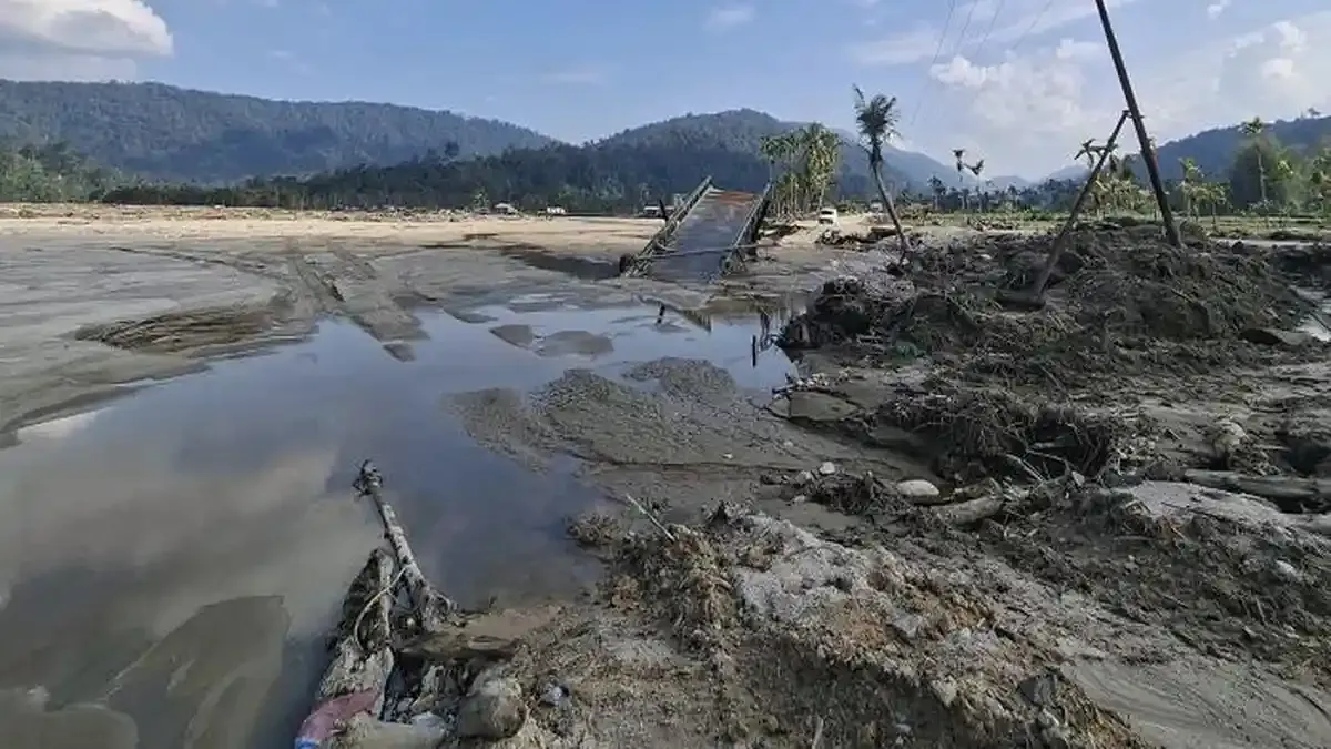 Warga Lokop Serbajadi Desak Perbaikan Jembatan Penghubung Pascabencana