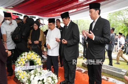 Ibas Kenang Try Sutrisno sebagai Pejuang Konstitusi dan Patriot Bangsa