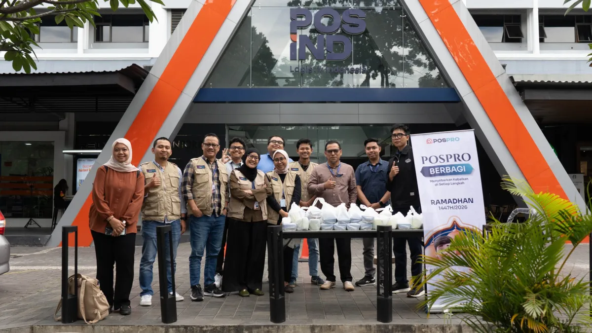 PT Pos Properti Indonesia Bagikan 600 Takjil untuk Berbuka Puasa di Ramadan