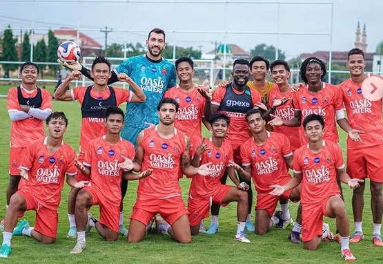 Persijap Jepara Hadapi Persebaya: Pertaruhan Nasib di Zona Degradasi