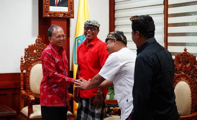 Gubernur Bali Dorong Pengelolaan Transportasi Prioritaskan Warga Lokal