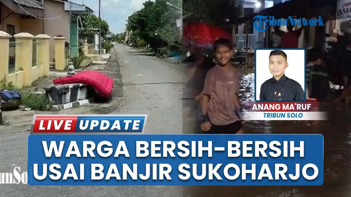 Warga Bendosari Bersihkan Rumah Pasca Banjir