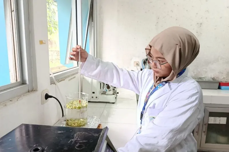 Mahasiswa UMS Lolos Magang di SEAMEO BIOTROP untuk Penelitian Mikroba