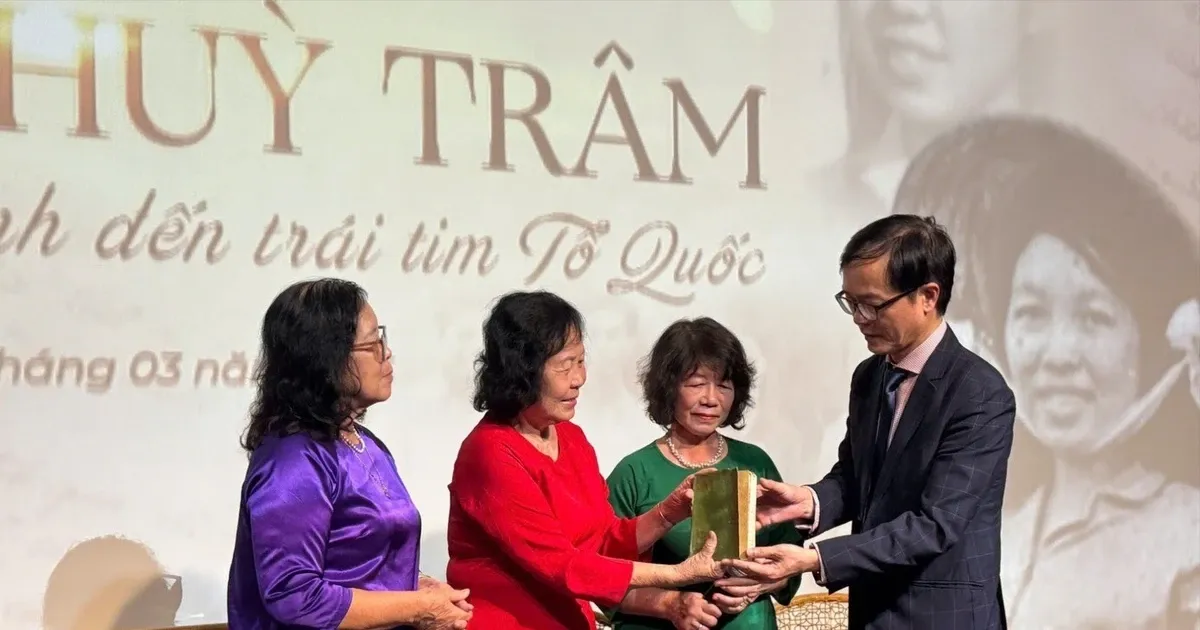 Alasan Mengapa Salinan Asli Buku Harian Dang Thuy Tram Belum Dibawa Kembali ke Vietnam