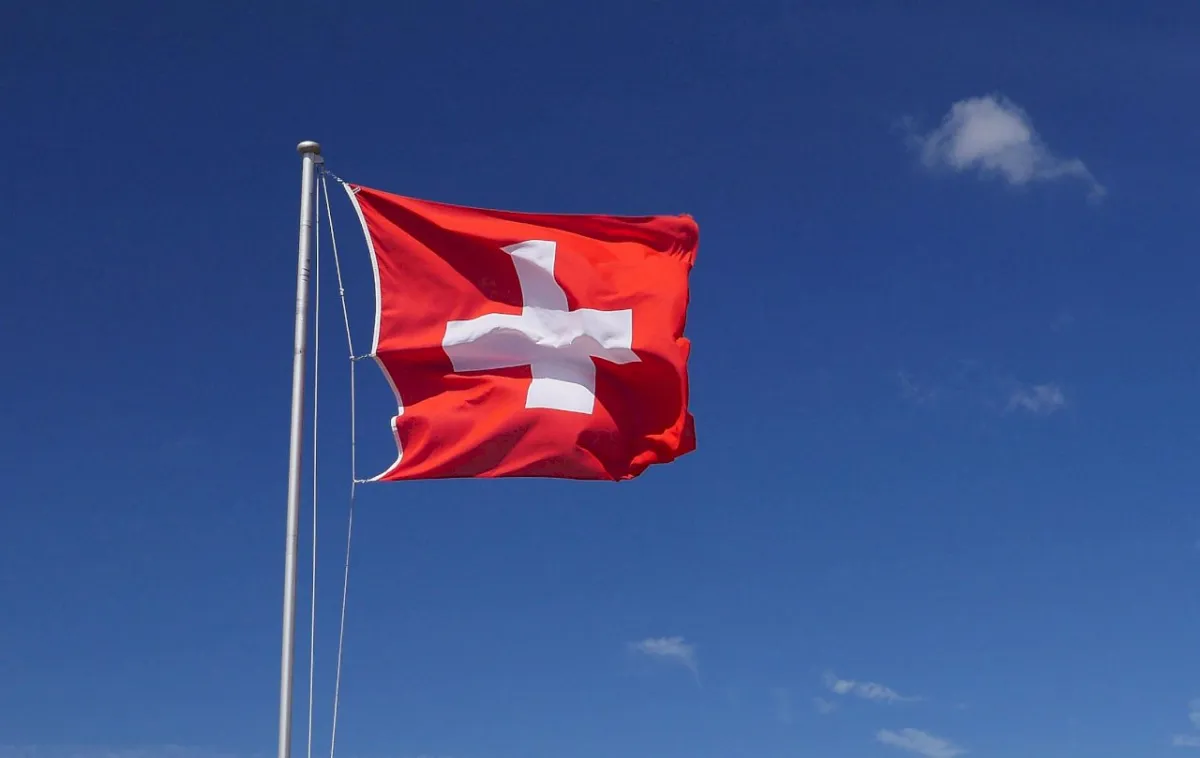 Menjaga Keseimbangan: Pembelajaran Produktivitas Mahasiswa dari Swiss