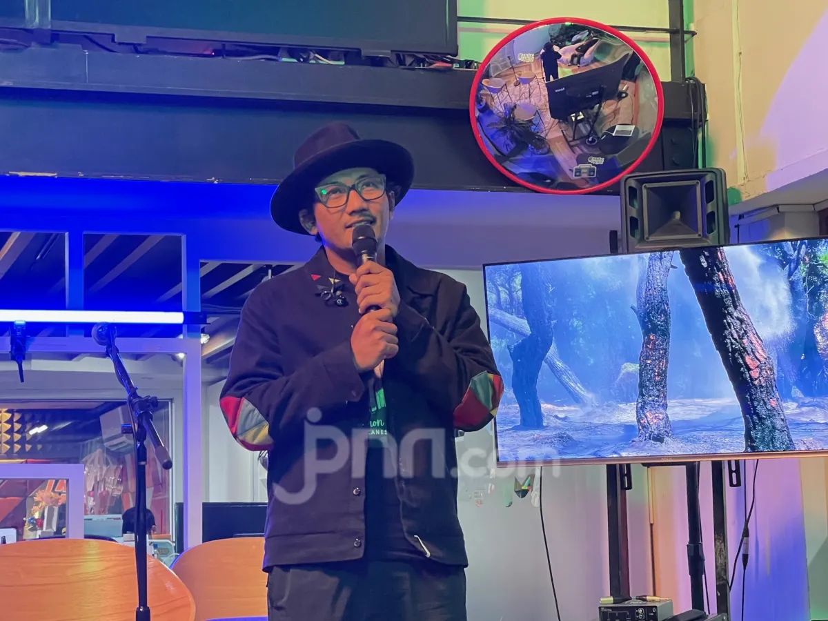 Sandy Canester Luncurkan Lagu 'Pohon' yang Menggugah Kesadaran tentang Kehidupan