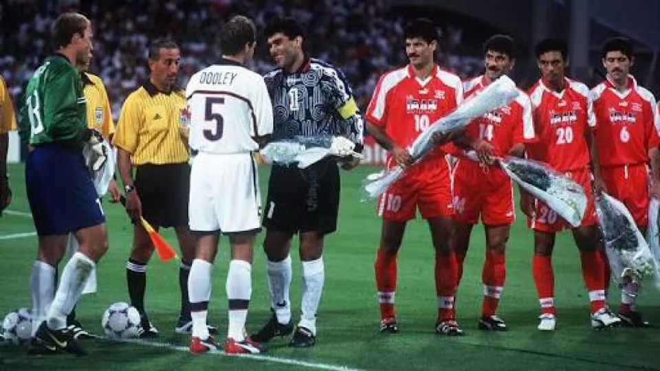 Pertandingan Sejarah: Iran dan AS Tampilkan Sportivitas di Tengah Ketegangan