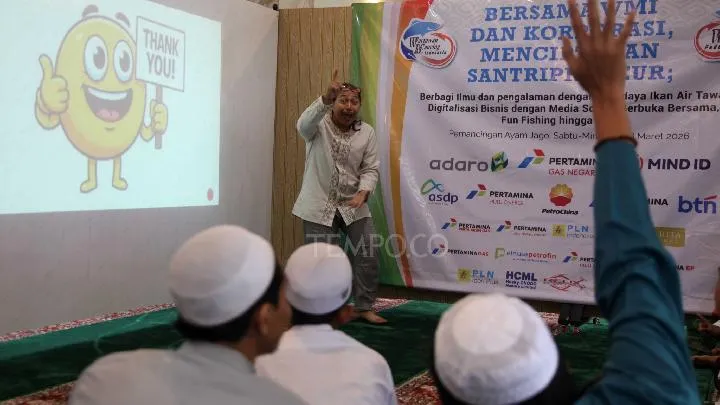 Penyuluhan Budi Daya Ikan Lele untuk Santri di Bogor