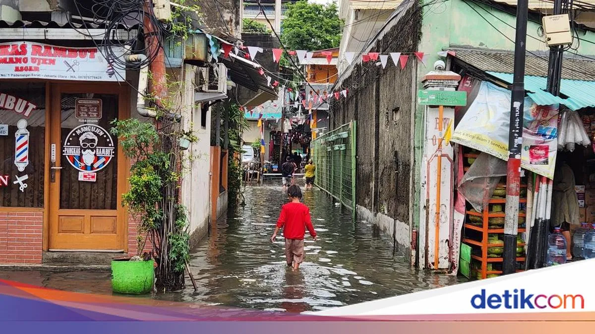 Banjir Jakarta: 36 RT dan 27 Jalan Terendam, 43 Orang Mengungsi