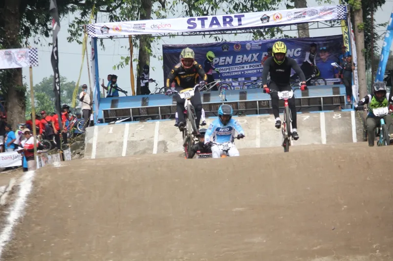 Atlet BMX Blitar Sabet 9 Podium di Piala Bupati