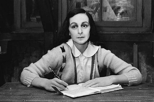 Fakta-Fakta Penting Tentang Anne Frank, Penulis Buku Harian yang Menggetarkan