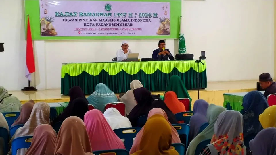 Ustadz Muhlison: Al-Qur'an Sebagai Pedoman Hidup Sehari-hari
