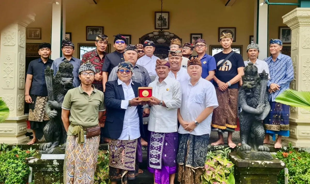 Forum Sekar Diharapkan Jadi Mitra Puri Karangasem dalam Pembangunan