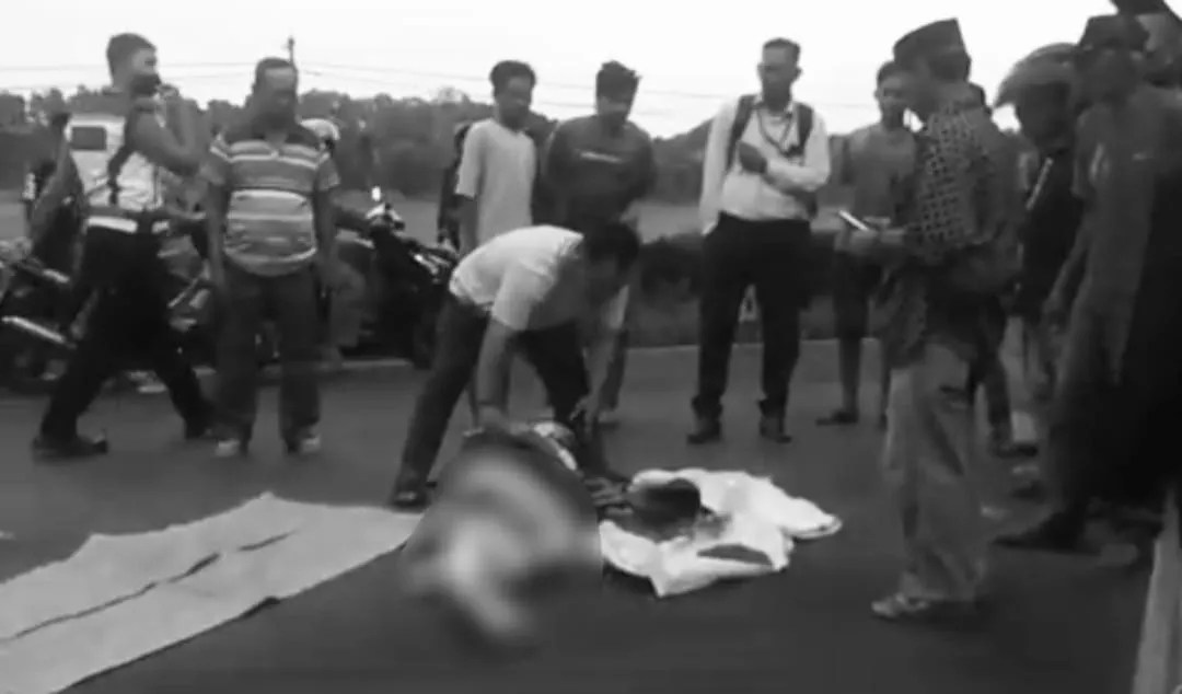 Kecelakaan Maut di Jalur Pantura Probolinggo, Pemotor Tewas Terlindas Truk