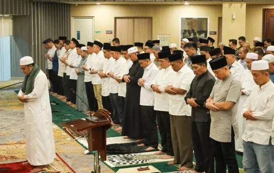 OJK dan Pemprov Sumsel Tingkatkan Literasi Keuangan Syariah Melalui Safari Ramadan