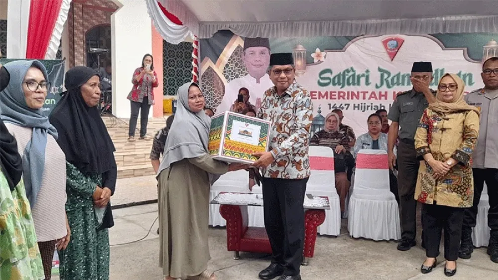 Wali Kota Ambon Ajak Warga Jaga Kebersihan dan Ketertiban Selama Ramadan