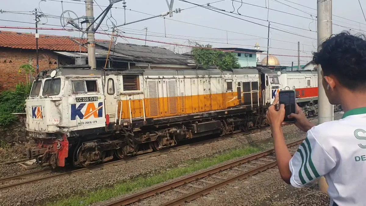 Kecelakaan Kereta di Bekasi Timur, Dugaan Kelalaian Masinis KA Argo Bromo Anggrek