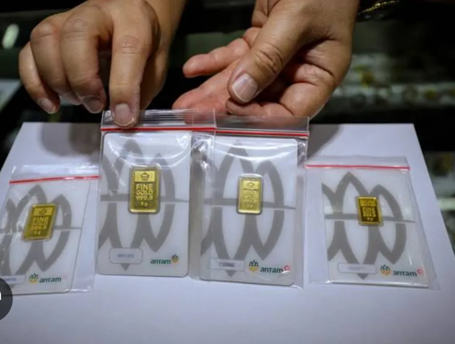 Harga Emas Antam Melonjak, Kembali ke Angka Rp3 Jutaan
